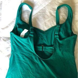 End of Summer sale: Athleta tankini cup top